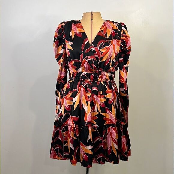 NWT entro Dramatic Black with Red Floral Print Mini Dress - Size Small - Picture 2 of 16